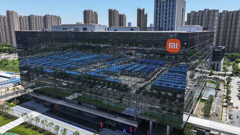 Названы сроки дебюта первого кроссовера Xiaomi