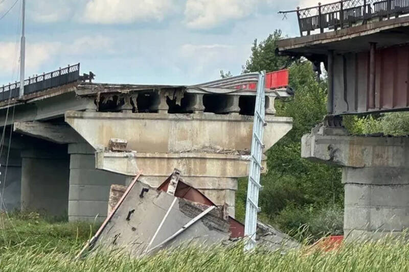 SHOT: ВСУ пытаются разрушить еще один мост через реку Сейм